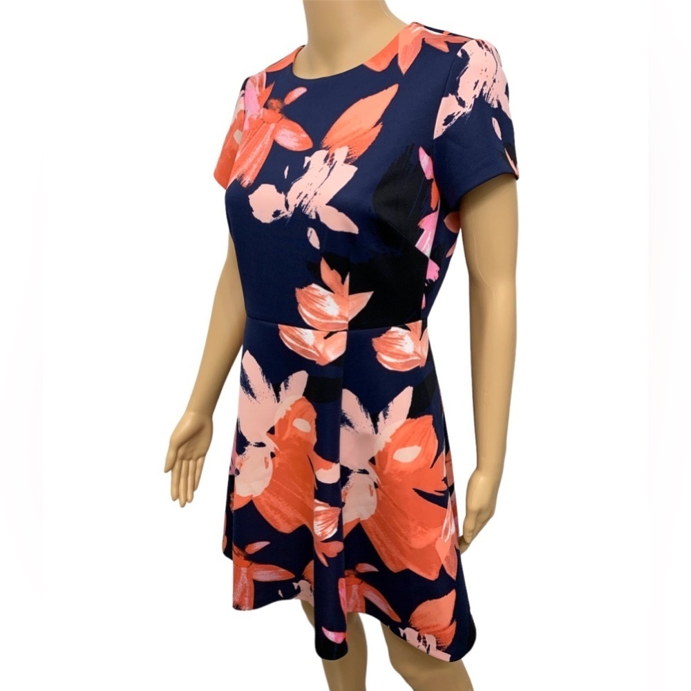 Vince Camuto Coral Pink Floral Flare Cocktail Mini Dress Women’s size 8P - Picture 10 of 12